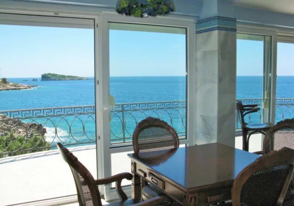 Villa 5 bedrooms